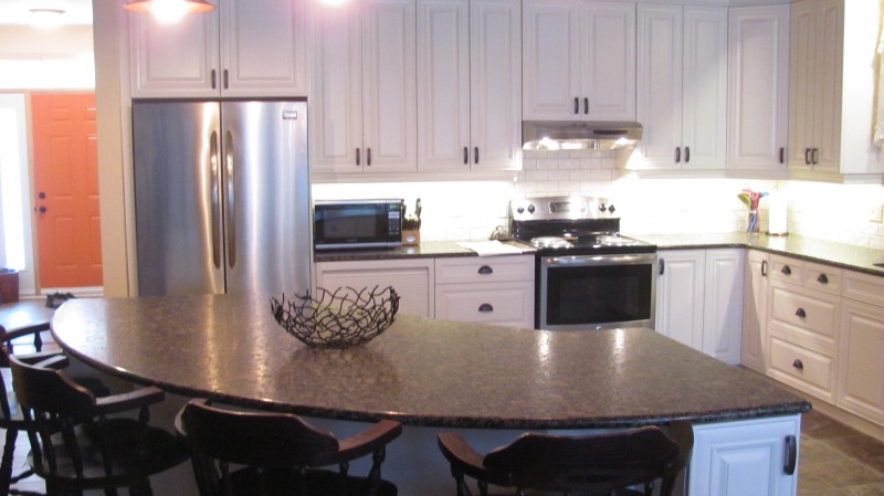 Custom Kitchen by DLP